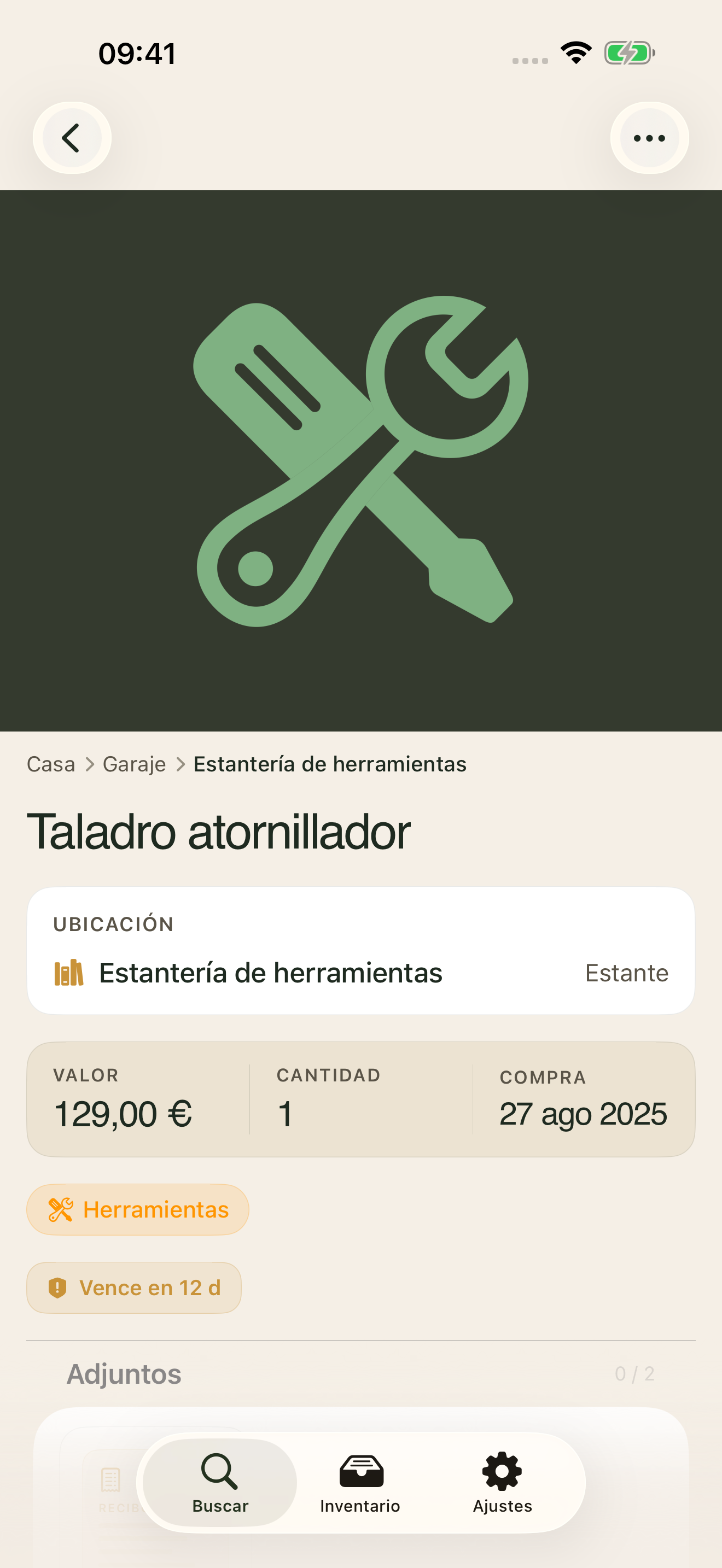 mnemia en iPhone, un objeto con su valor, garantía y adjuntos